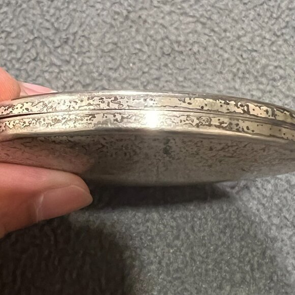 Collectible Vintage Elgin American Compact - Two-Tone Gold Silver Art Deco Style - Picture 4 of 9